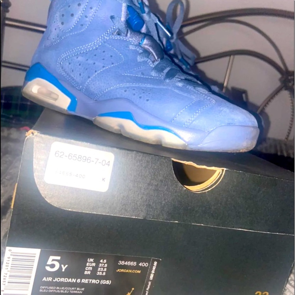 Air Jordan Retro 6